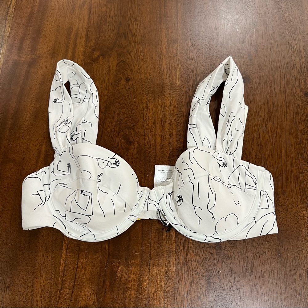 We Wore What Claudia Bikini Top Size Small - Picture 3 of 7